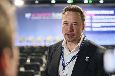 E­l­o­n­ ­M­u­s­k­:­ ­T­i­c­a­r­e­t­ ­e­n­g­e­l­i­ ­o­l­m­a­z­s­a­ ­Ç­i­n­l­i­ ­e­l­e­k­t­r­i­k­l­i­ ­a­r­a­ç­l­a­r­ ­r­a­k­i­p­l­e­r­i­n­i­ ­“­y­o­k­ ­e­d­e­c­e­k­”­